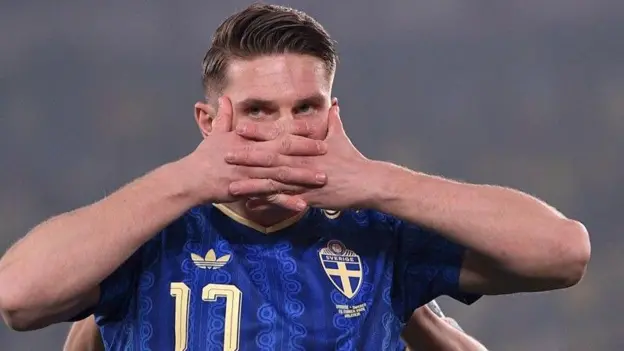 Arsenal striker Vitkor Gyokeres scores stunning hat-trick to fire Sweden into World Cup play-off final